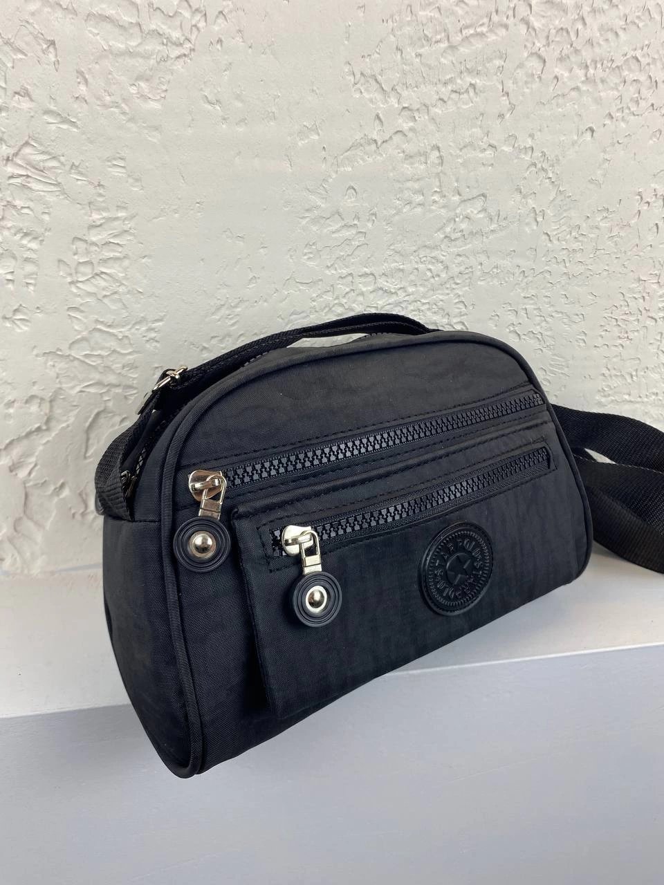 Siyah Renk 3 Bölme Kumaş Çanta