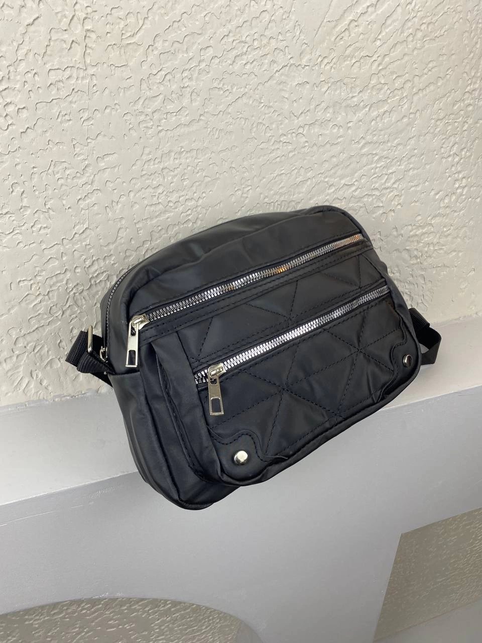 Siyah Renk 3 Bölmeli Çapraz Çanta CB6955