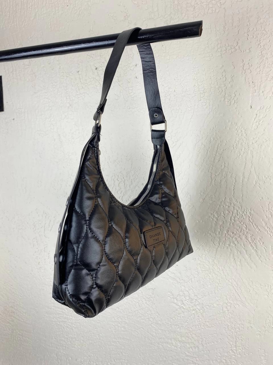 Siyah Renk Baget Kol Çanta