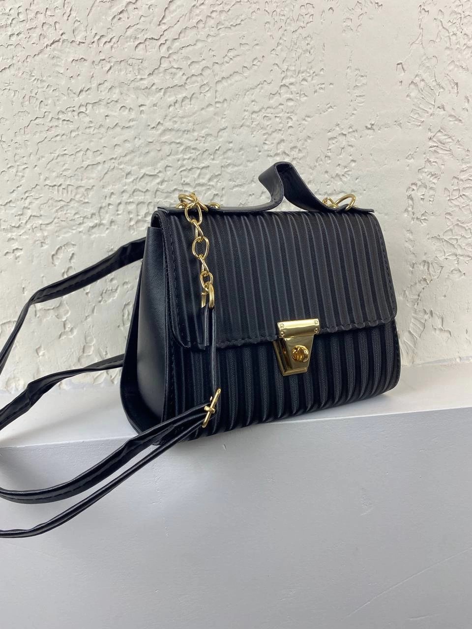 Siyah Renk Kalıp Çapraz Çanta CB9999