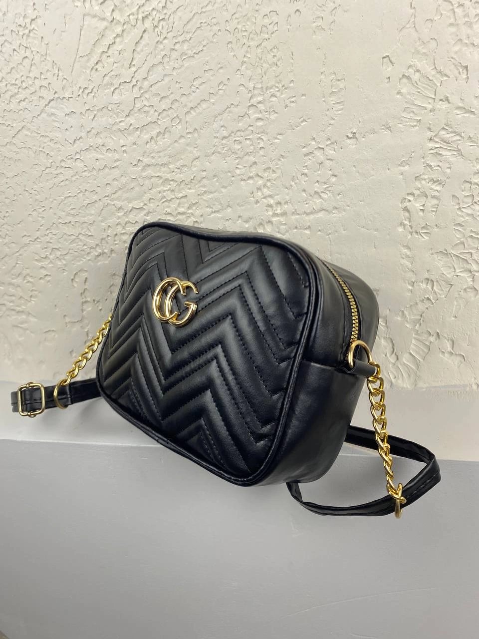 Siyah Renk Kaliteli Çapraz Çanta