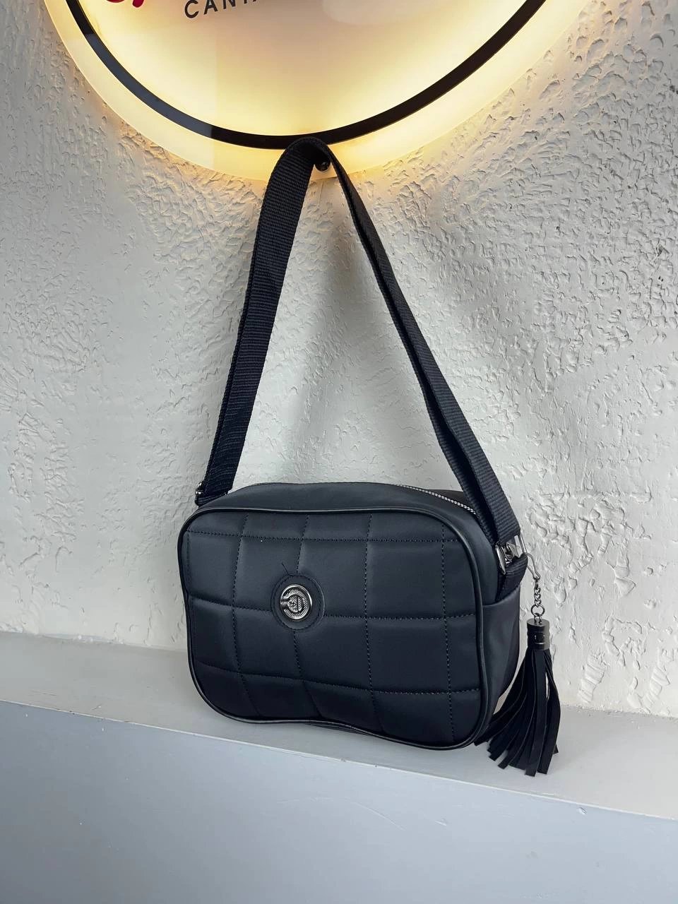 Siyah Renk Kapitone Çapraz Çanta CB2478