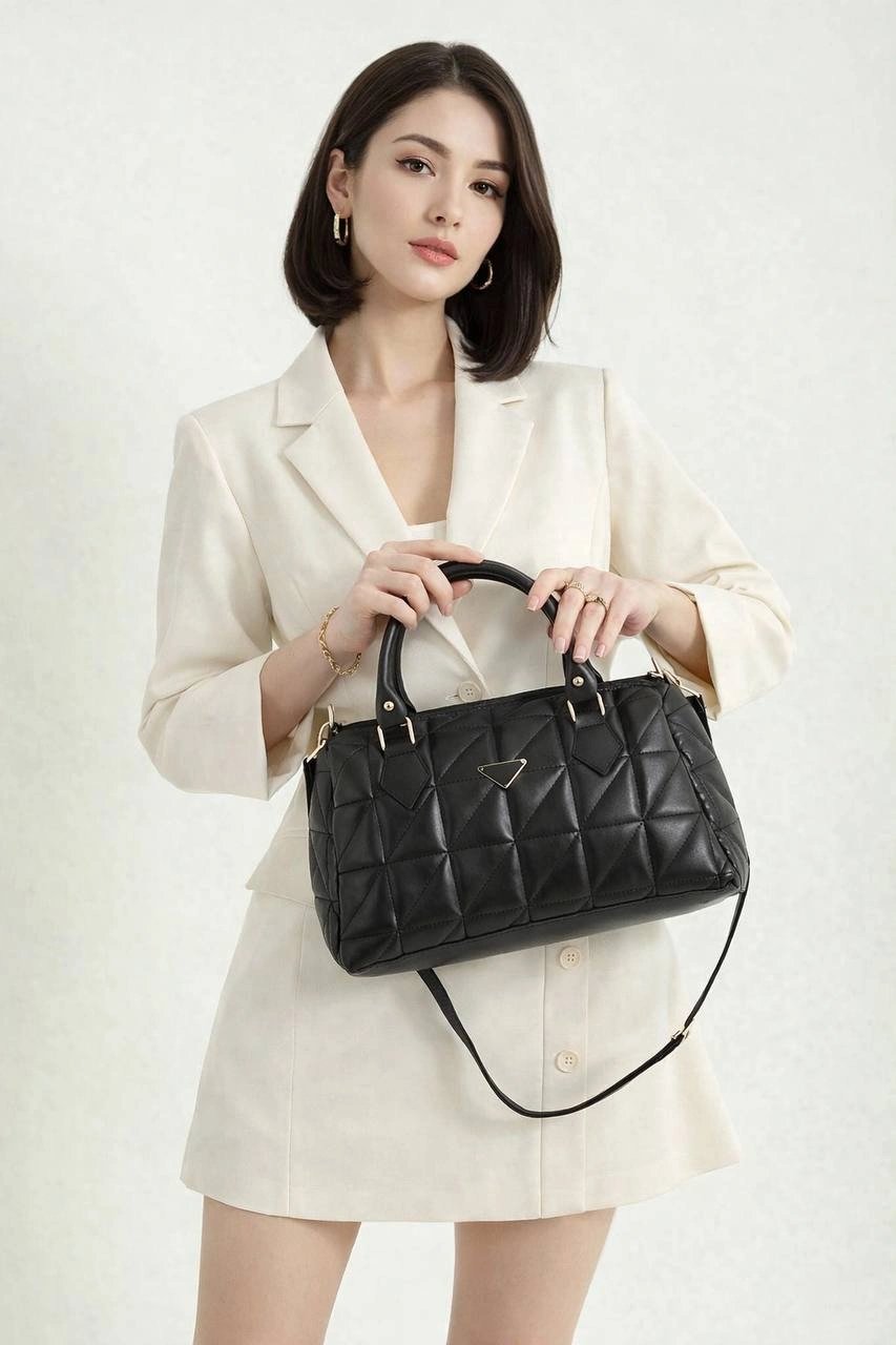 Siyah Renk Kapitone Kol Çanta CB78194