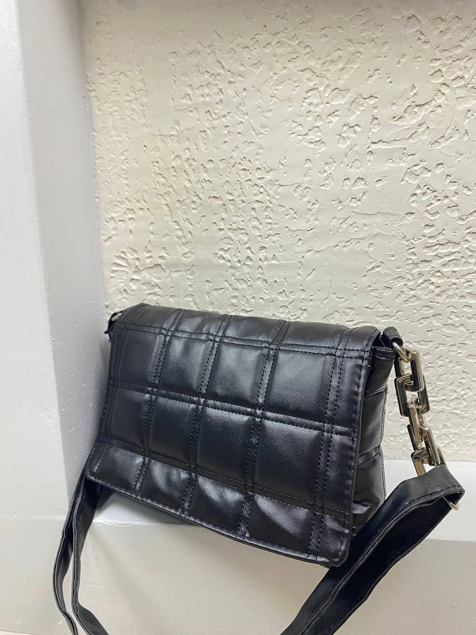 Siyah Renk Kapitone Omuz Çanta