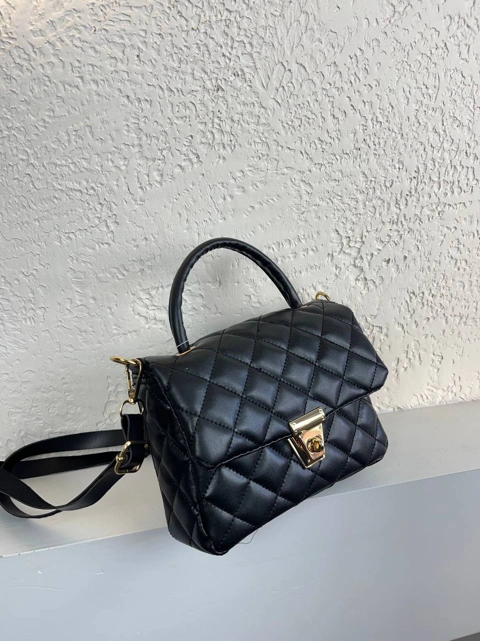 Siyah Renk KAPİTONE YENİ Çanta CB4643