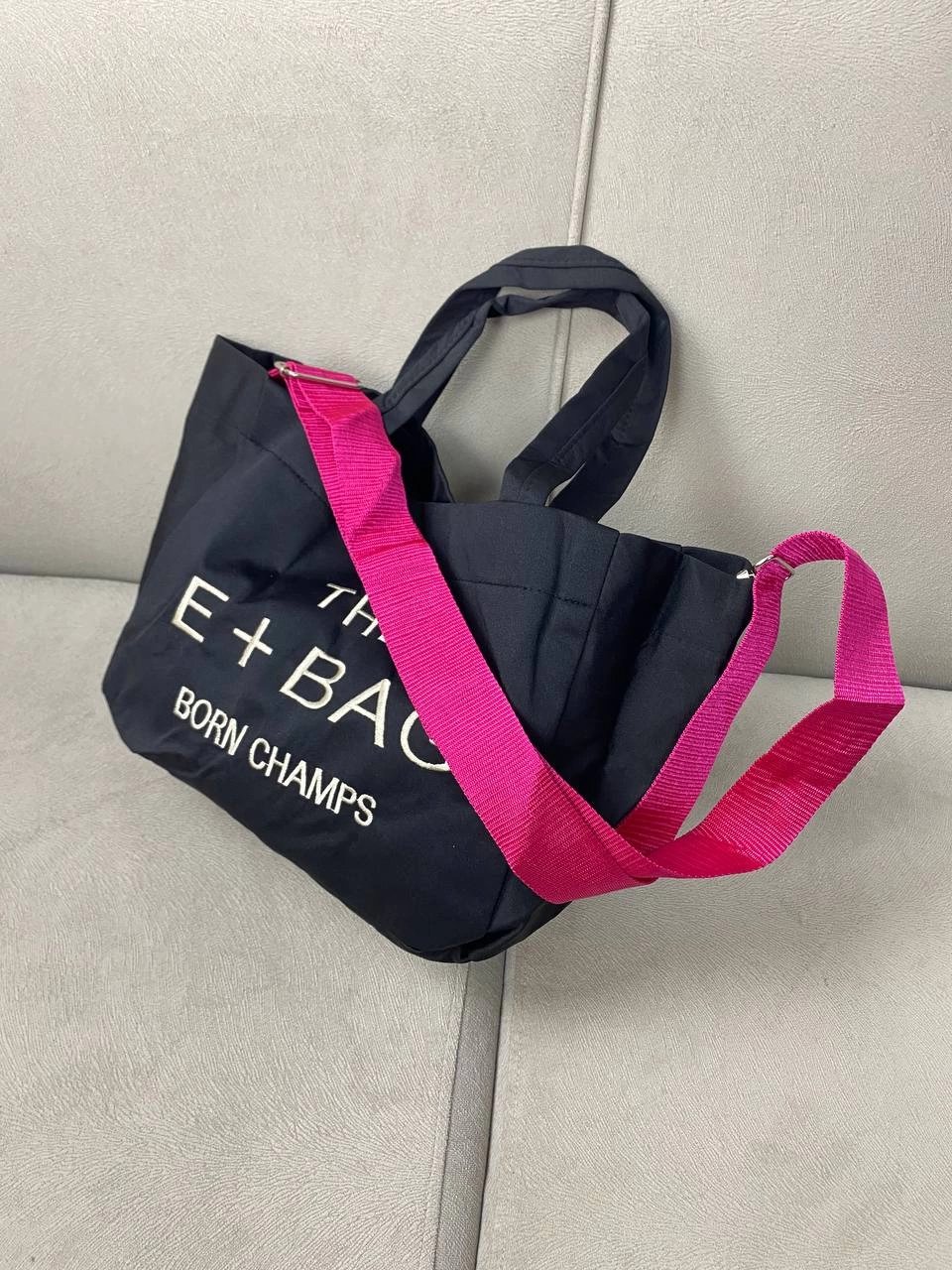 Siyah Renk Kumaş Çapraz Kol Çanta