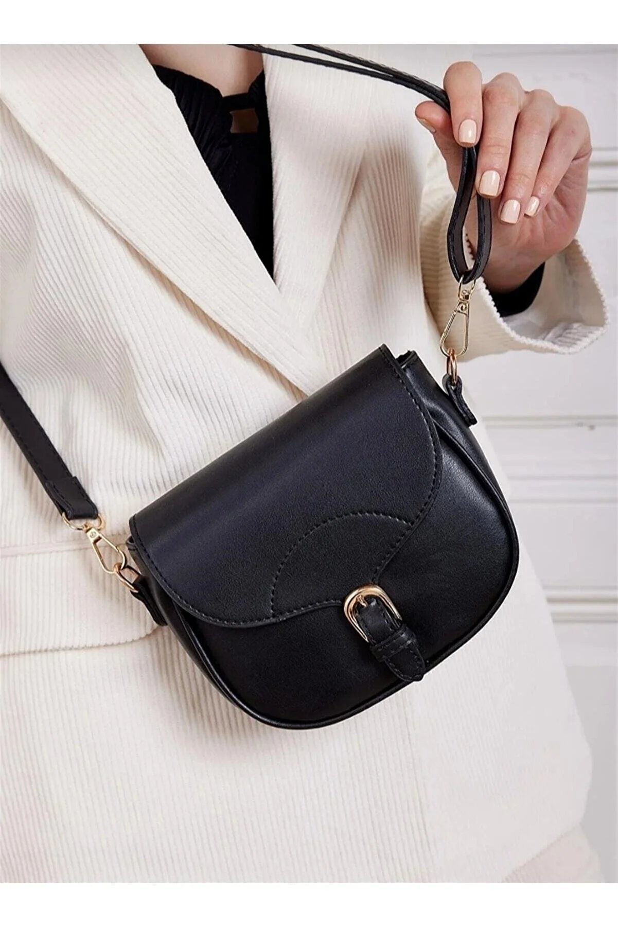 Siyah Renk Mini Boy Çanta