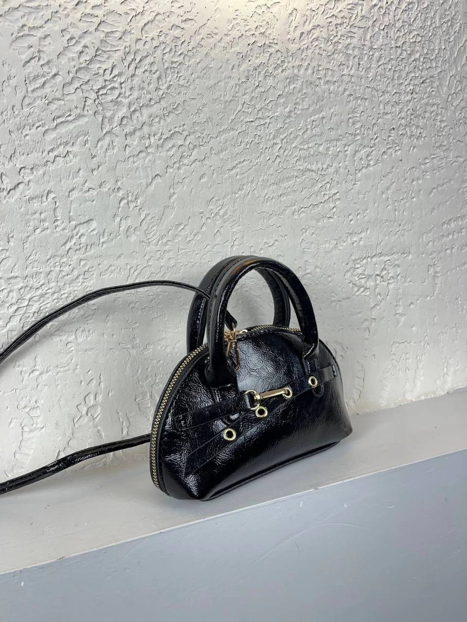 Siyah Renk Önü Tokalı Kalite Çanta CB90171