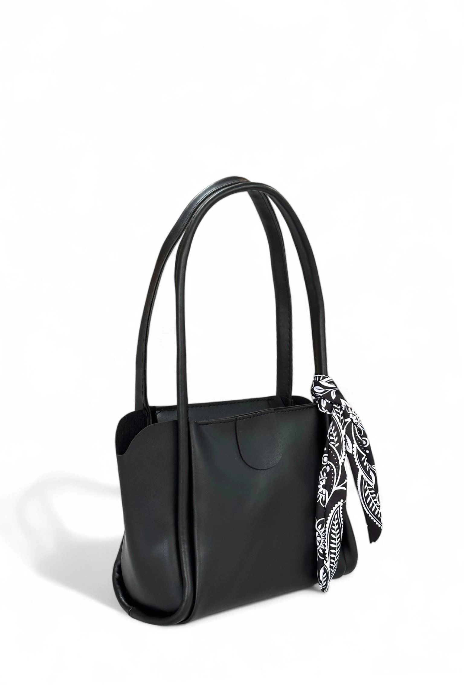 Siyah Renk Yeni Fularlı Kol Çanta CB1444