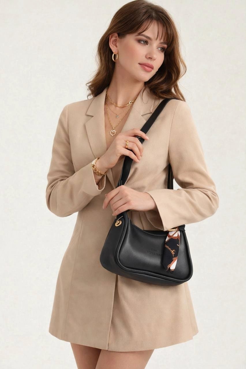 Siyah Renk Yeni TOTE Çapraz Çanta CB2872