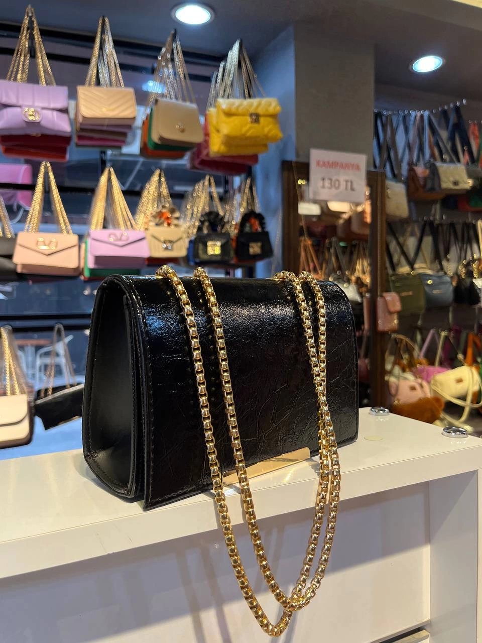 Siyah Rugan Zincirli Kalite Çanta CB65217