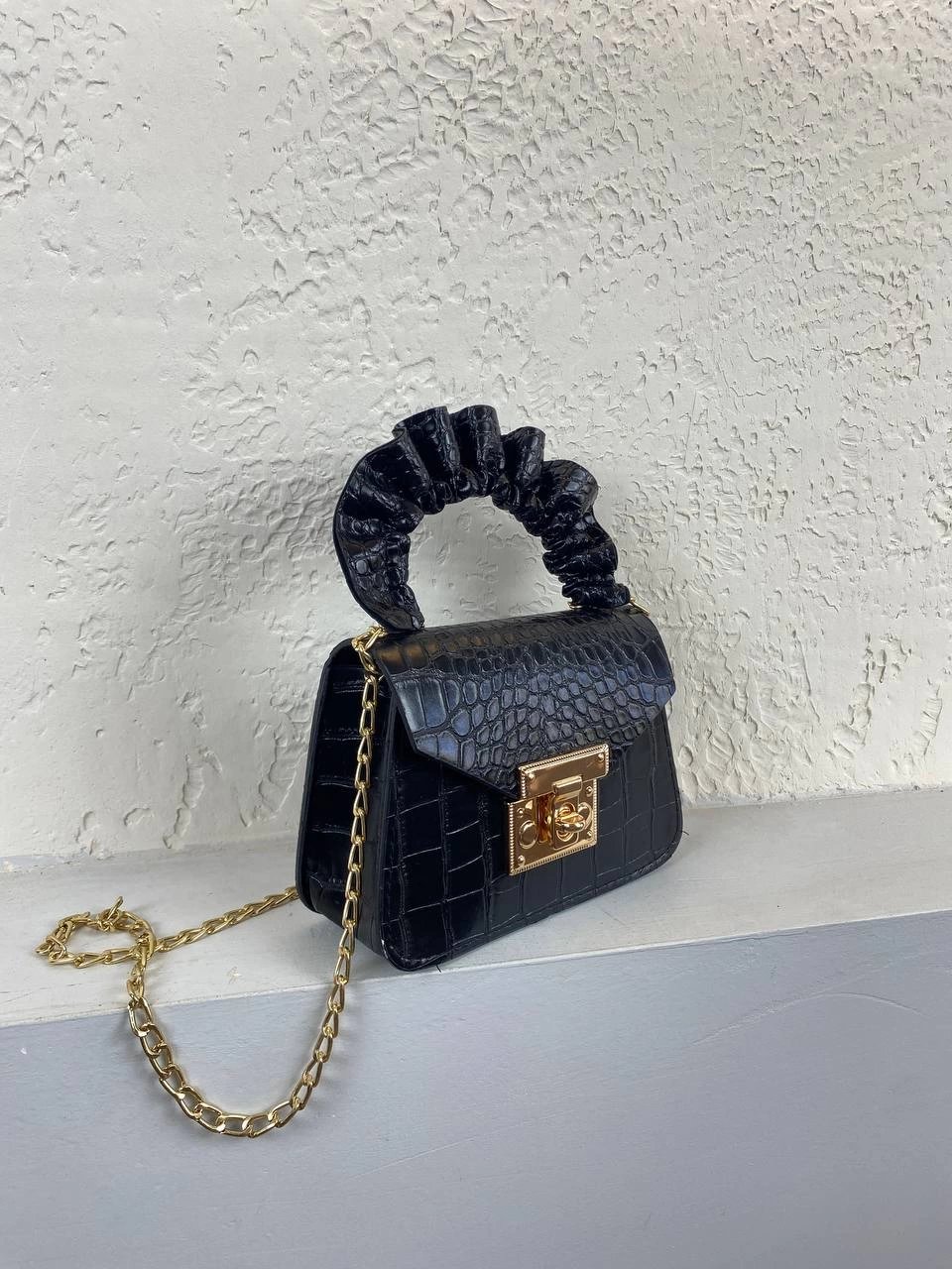 Siyah Zincirli Mini Çanta