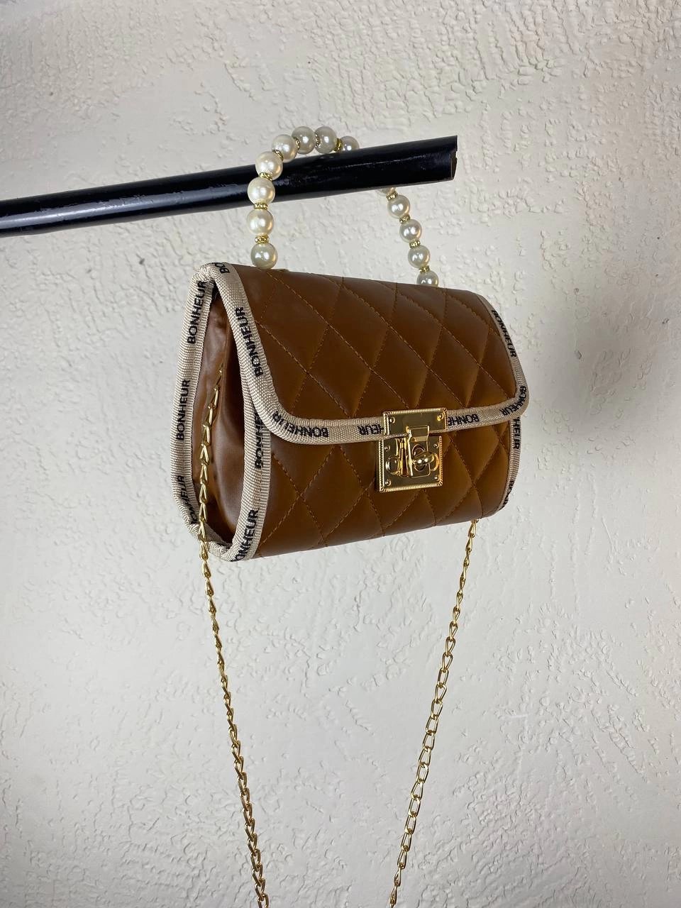 Taba Renk İncili Zincirli Çapraz Çanta