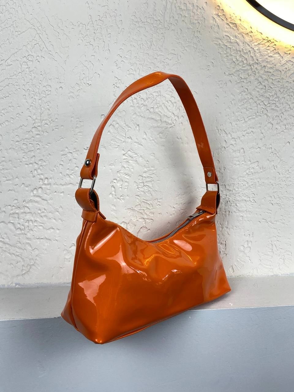 Turuncu Rugan Kol Çanta