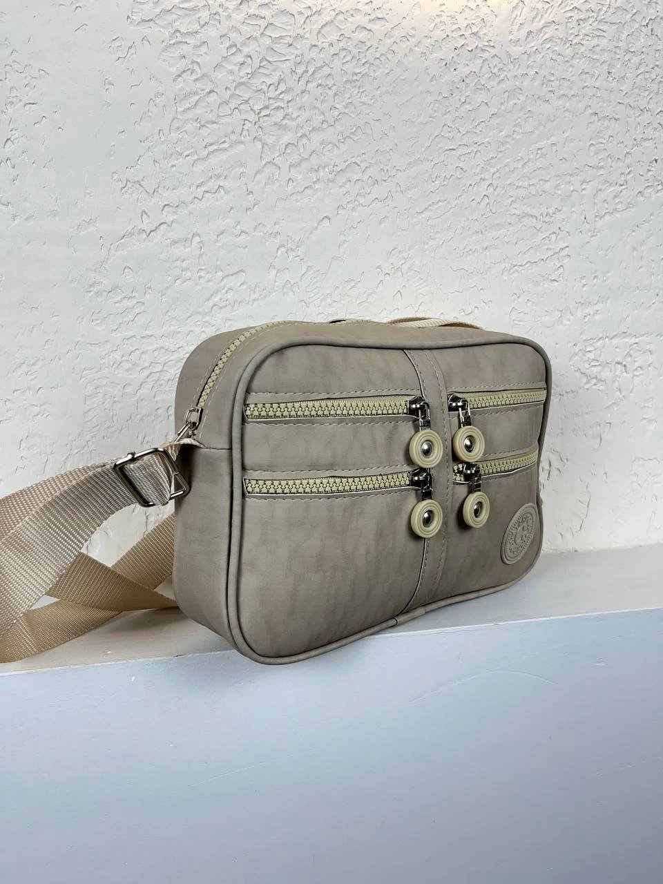 Vizon 5 Fermuarlı Krinkıl Çanta CB2492