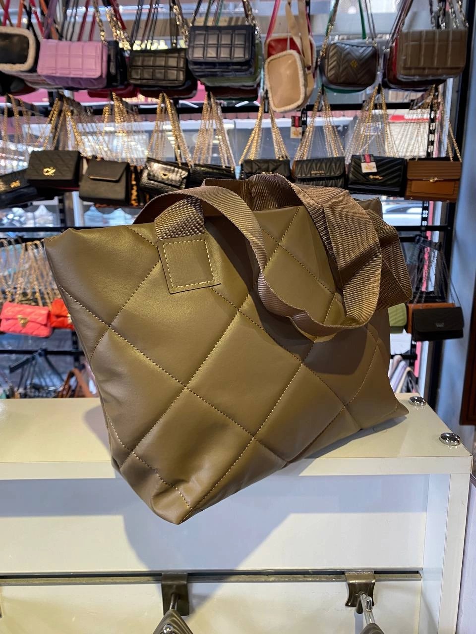 Vizon Büyük Boy Kol Çanta