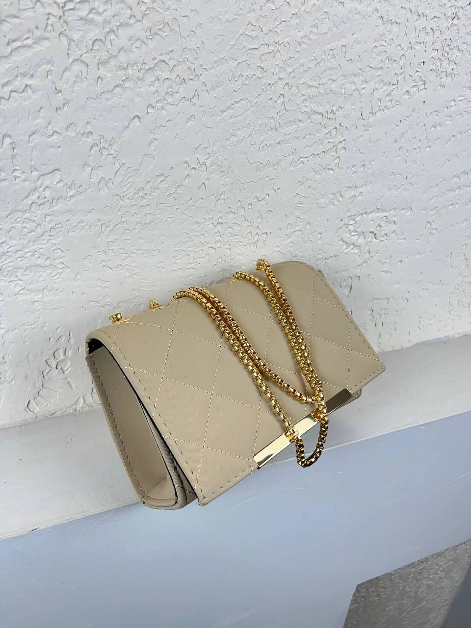 Vizon Kapitone Zincirli Çapraz Çanta CB9669