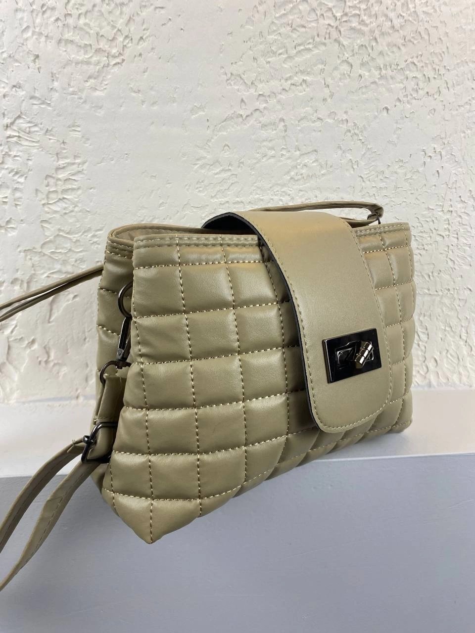 Vizon Renk 2 Bölmeli Kapitone Çanta