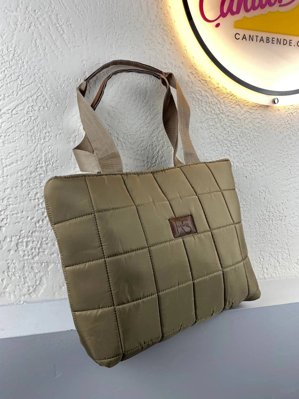 Vizon Renk Büyük Boy Kampanyalı Paraşüt Kol Çanta CB96278