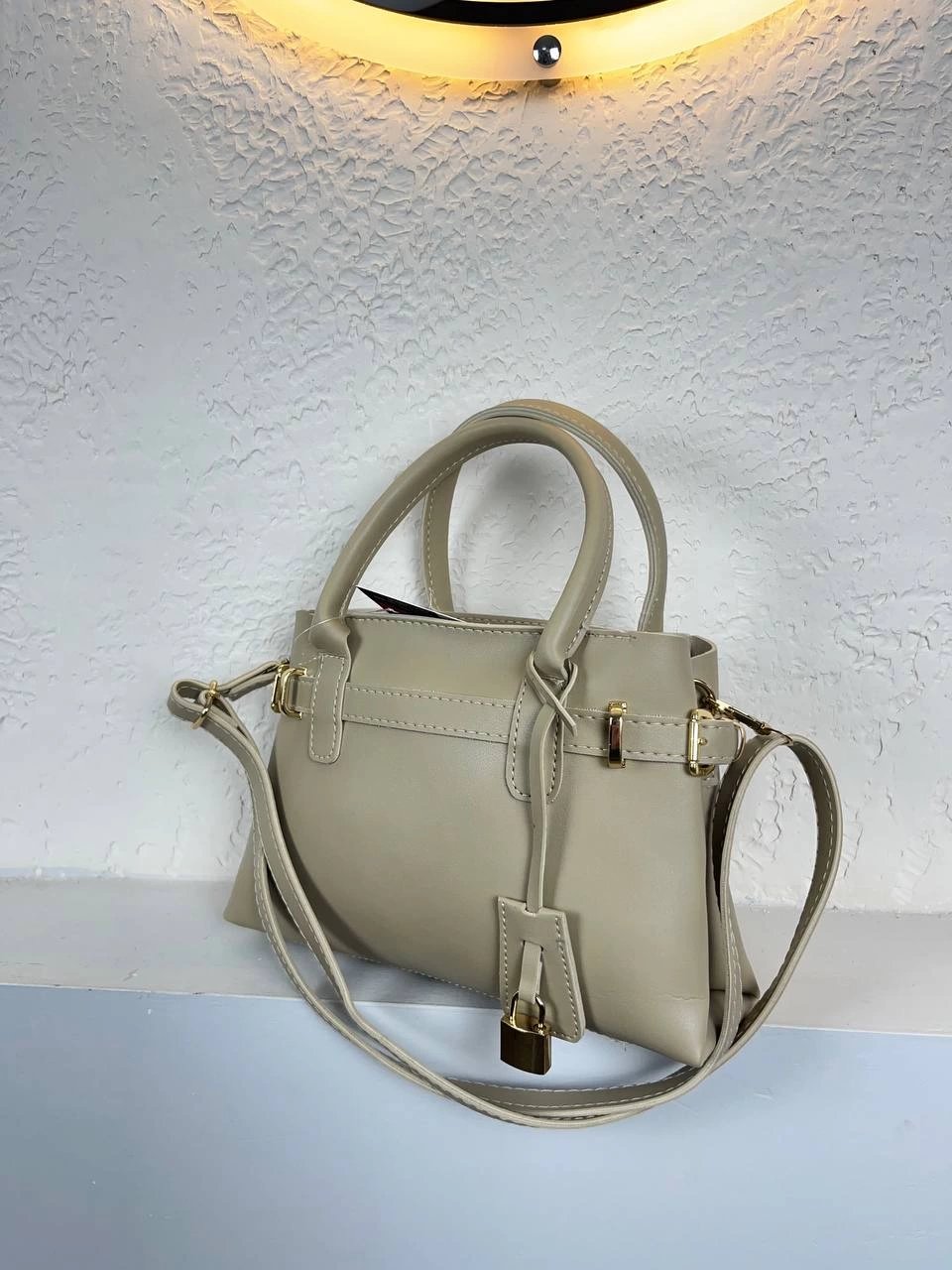 Vizon Renk Kilit Detaylı Kalite Çanta CB1086