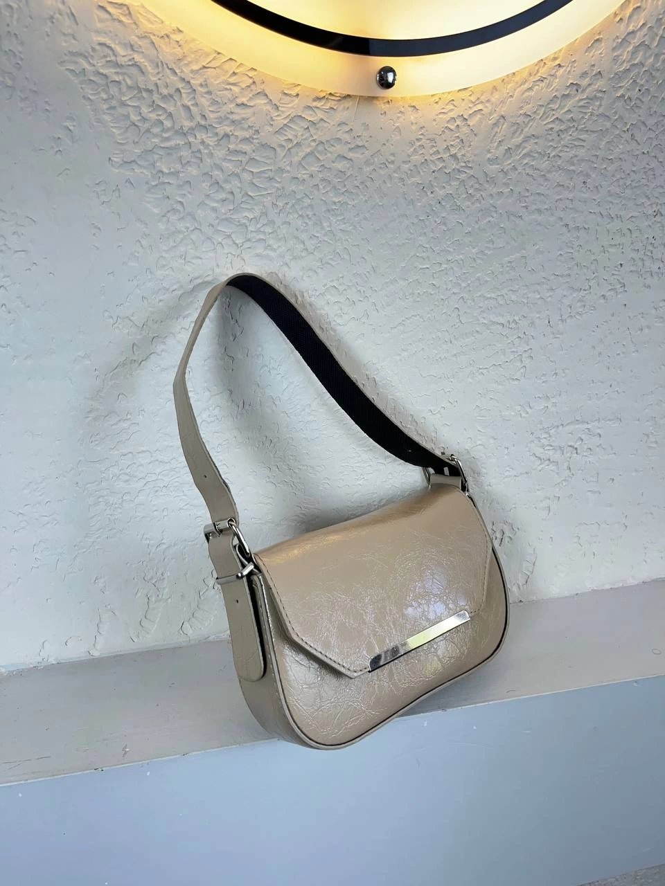 Vizon Renk Önü Metal Kalıp Çanta CB8459