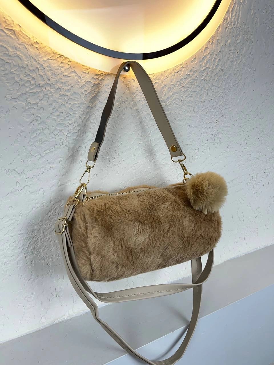 Vizon Renk Ponponlu Peluş Çanta CB7400