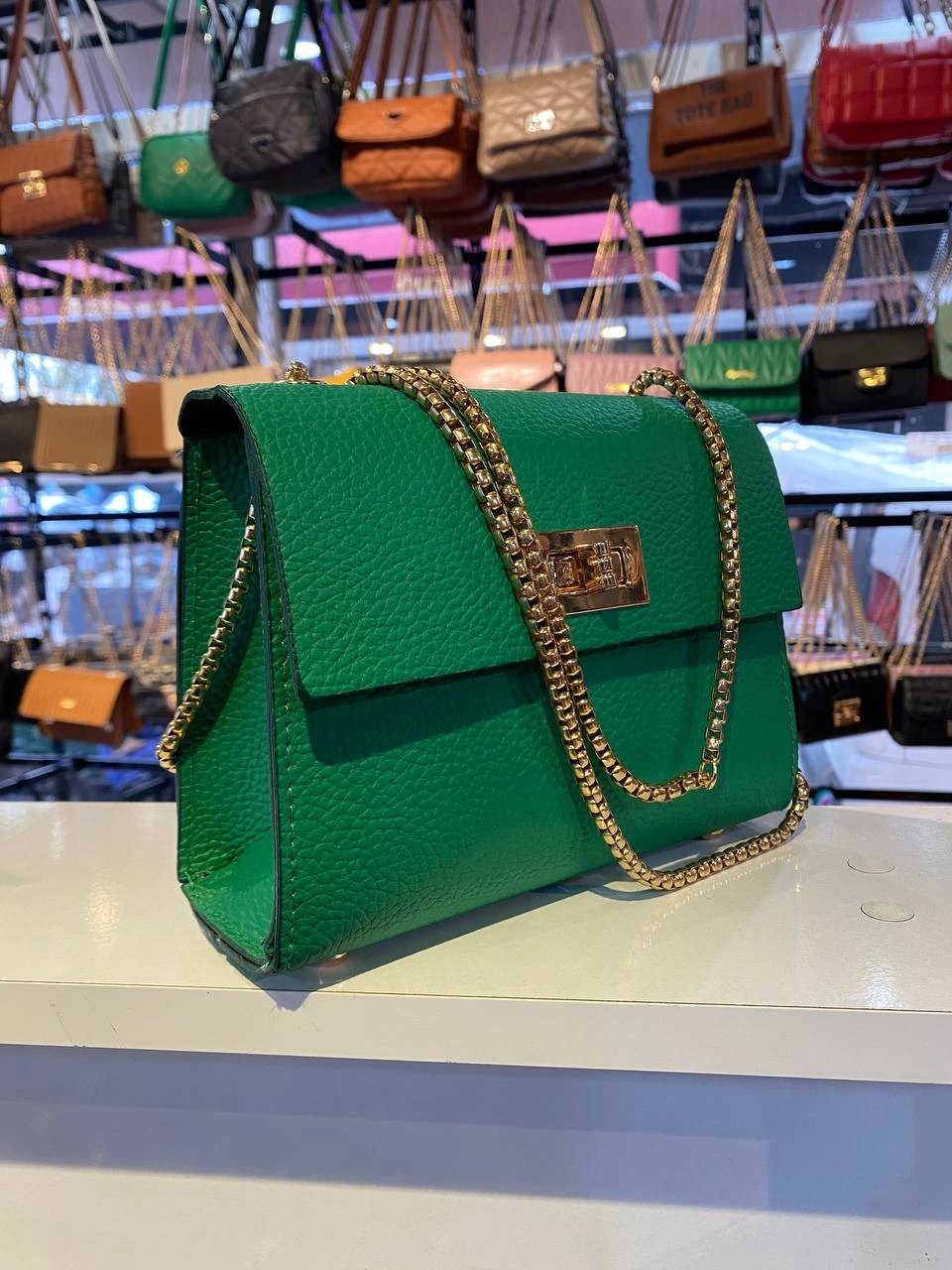 Yeşil Kalıp Zincirli 2024 Çanta