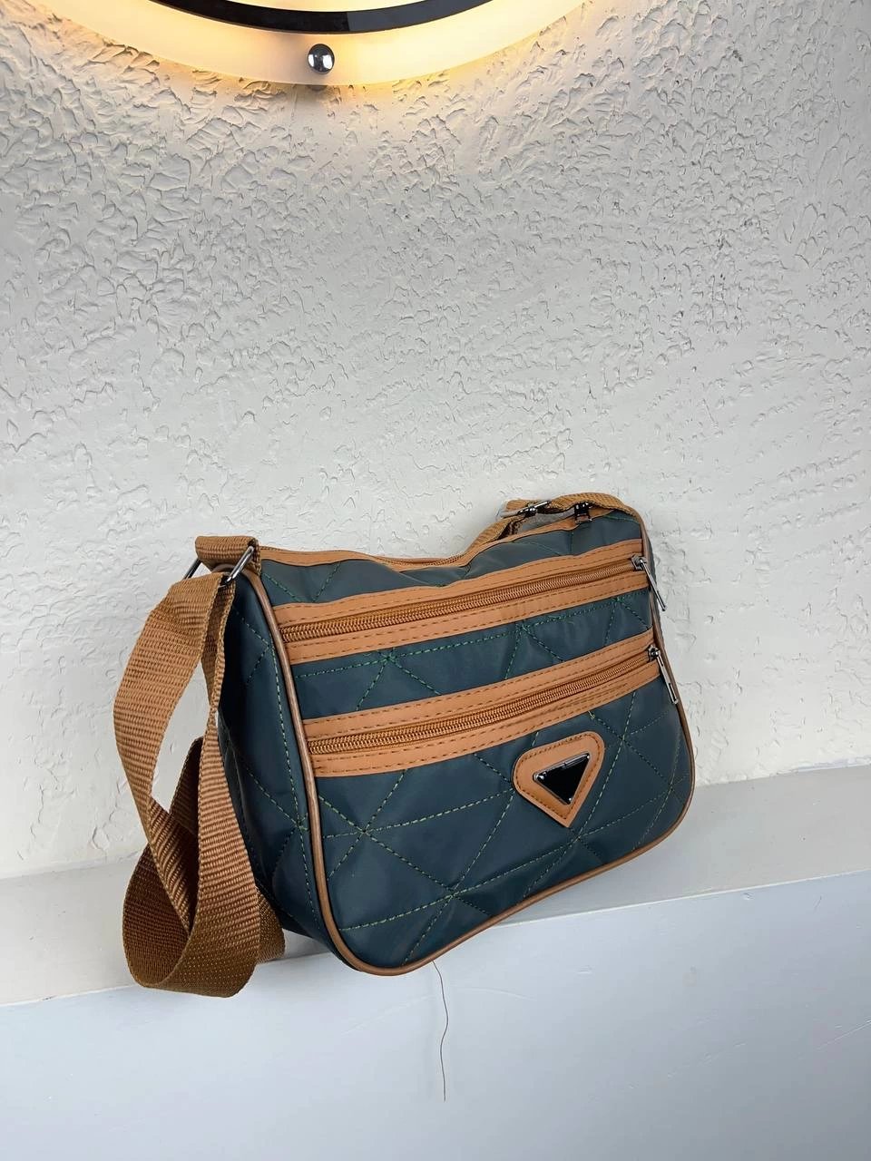 Yeşil Renk 3 Bölme Çapraz Çanta CB3296