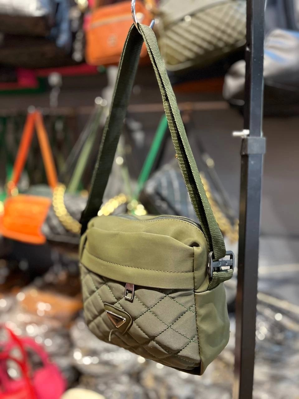 Yeşil Renk Kapitone Çapraz Çanta CB5263