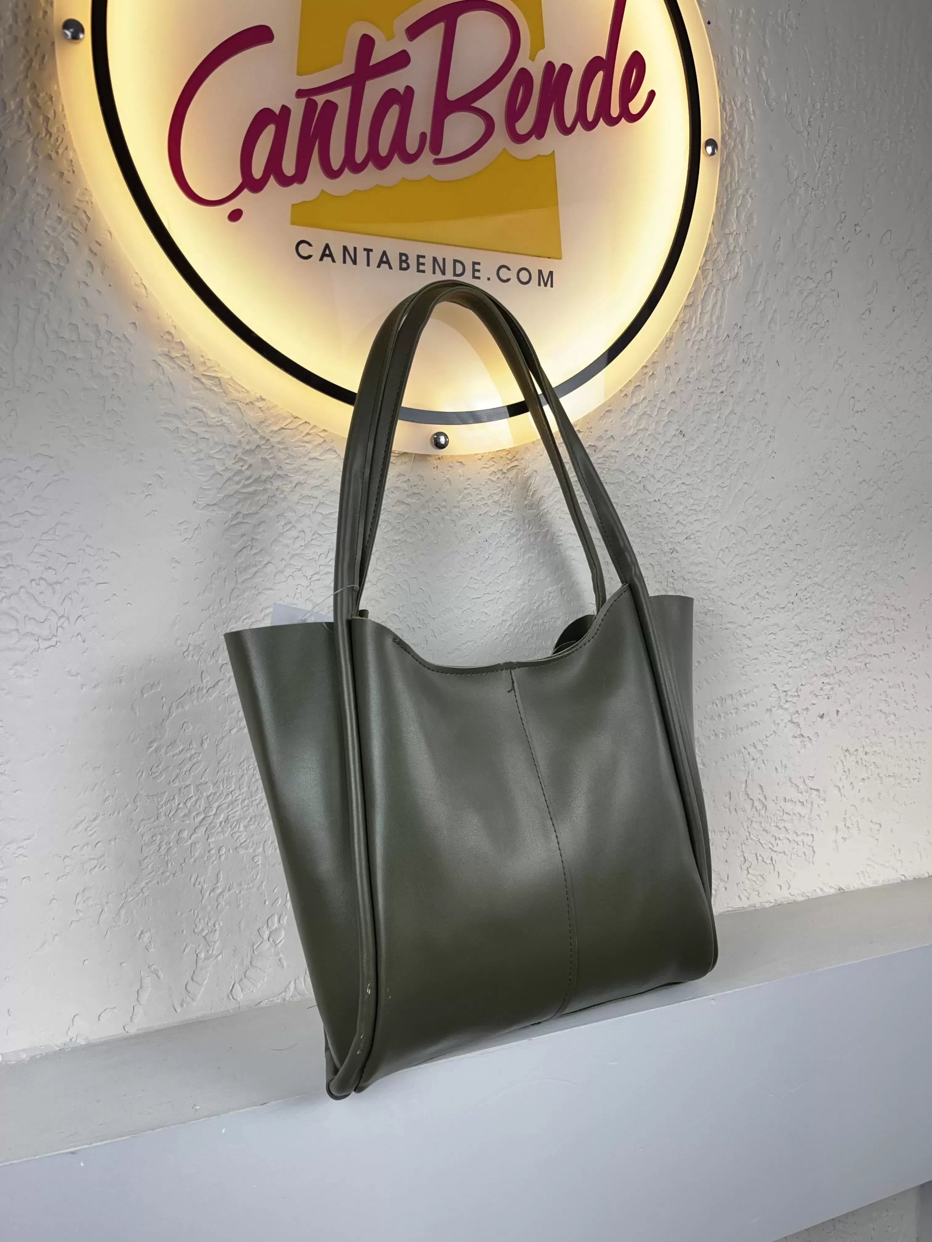 Yeşil Renk Lüx Deri Kol Çanta CB8500