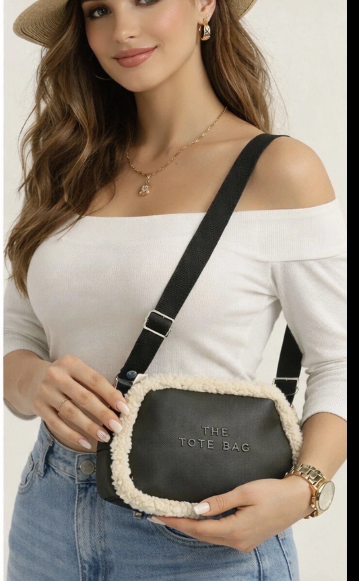 Yeşil Renk Yanları Peluş Çanta CB88141