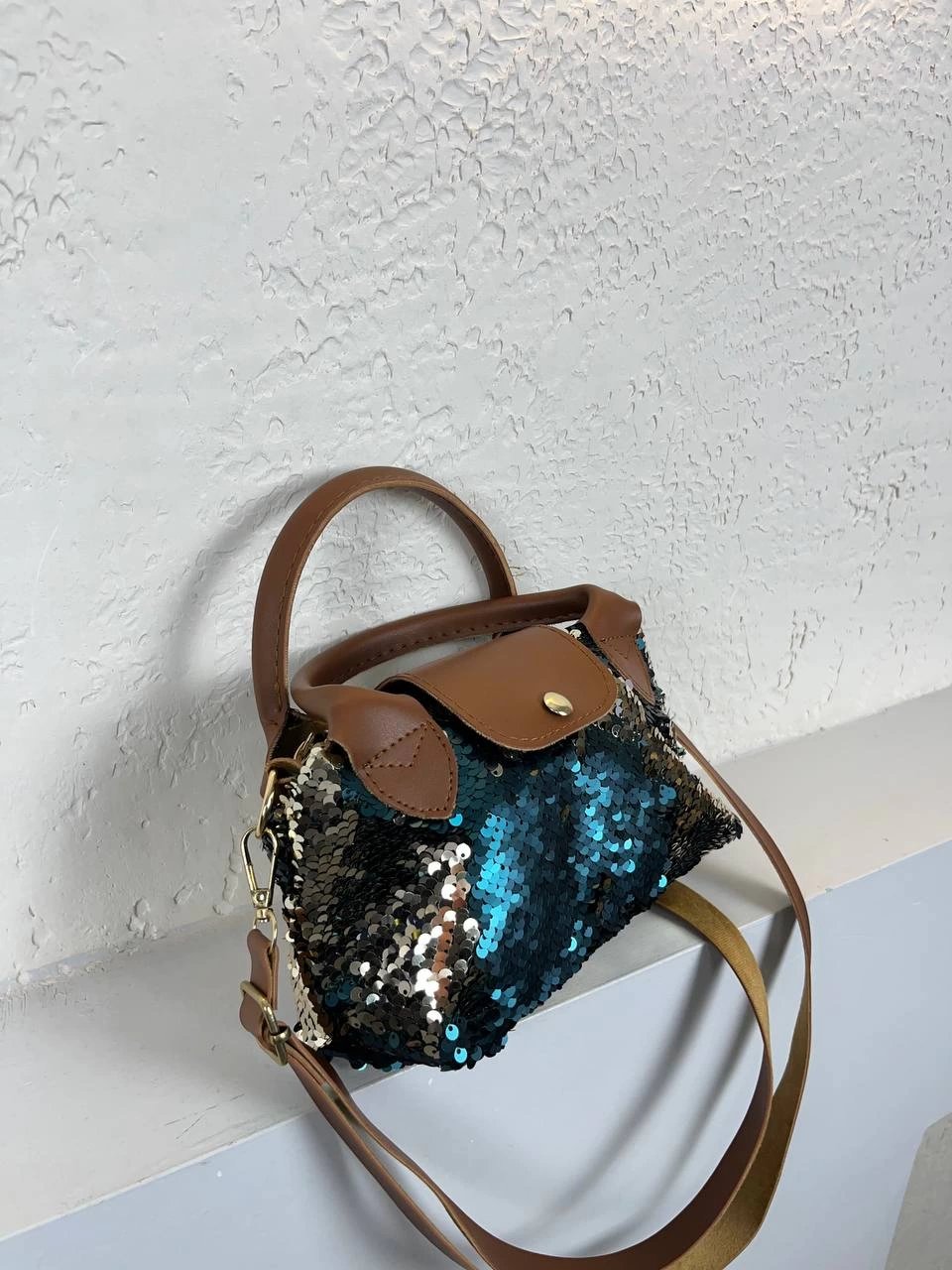 Zümrüt Yeşil Taba Saplı Pullu Çanta CB3209