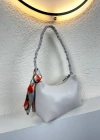 Açık Gri Kolları Hasır Fularlı Kol Çanta CB6714