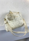 Krem Renk Ponpon hediyeli Zincirli Çapraz Çanta CB7826