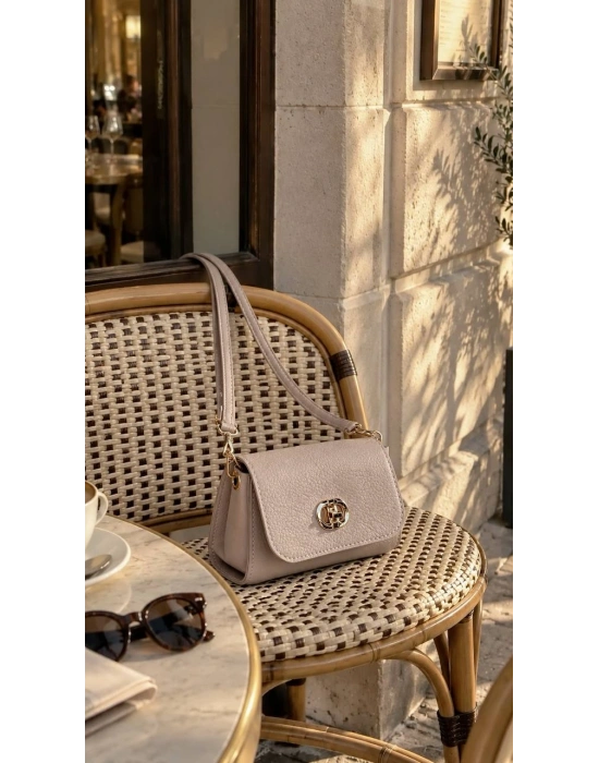 Açık Vizon Renk Kutu Kalıp Çanta CB014514