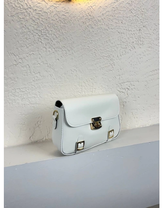 Beyaz Renk Önü Kemerli Çanta CB7463