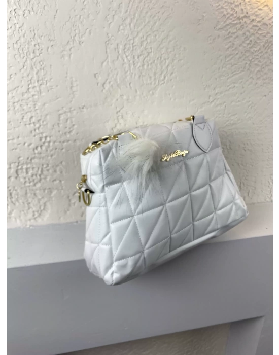 Beyaz Renk Ponpon hediyeli Zincirli Çapraz Çanta CB7826