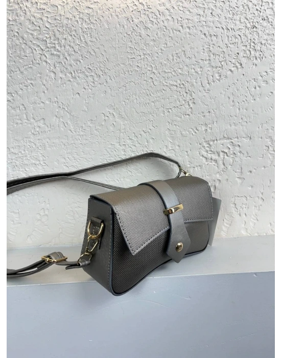 Gri Renk Tokalı Çanta CB65446