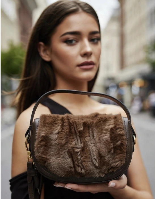 Kahve Renk Peluş Çanta CB90913