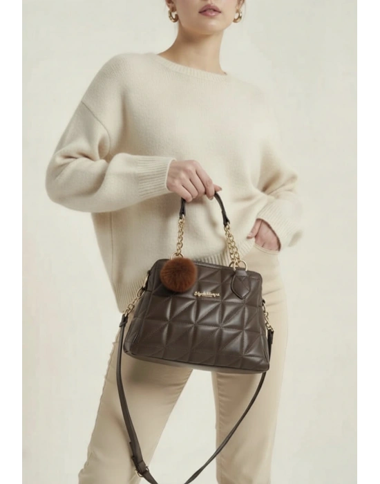 Kahve Renk Ponpon hediyeli Zincirli Çapraz Çanta CB7826