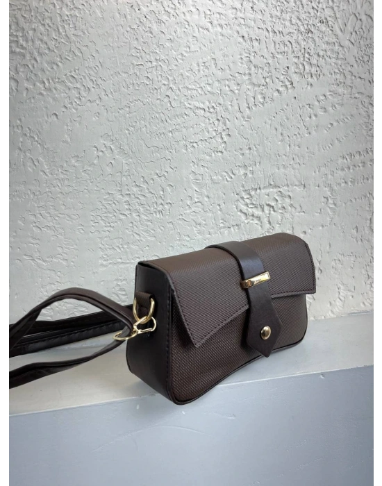 Kahve Renk Tokalı Çanta CB65446