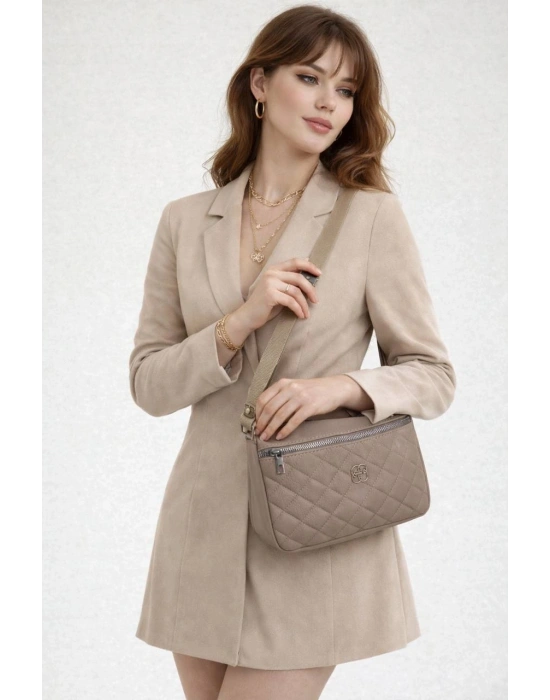 Koyu Vizon Renk 3 Bölme Kapitone Çanta CB90113