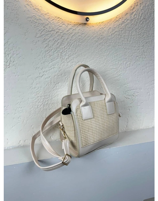 Krem Renk Önü Hasır Kalite Çanta CB8272
