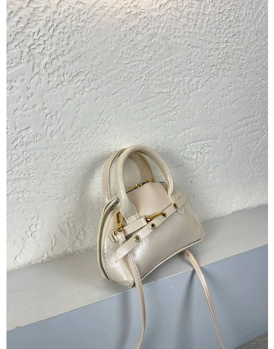 Krem Renk Önü Tokalı Kalite Çanta CB90171