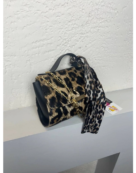 Leopar Renk Fular Detaylı Kol Çanta CB9825