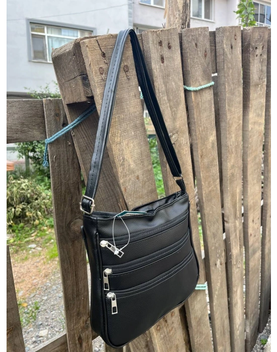 Siyah Renk 3 Bölme Deri Çanta CB78281