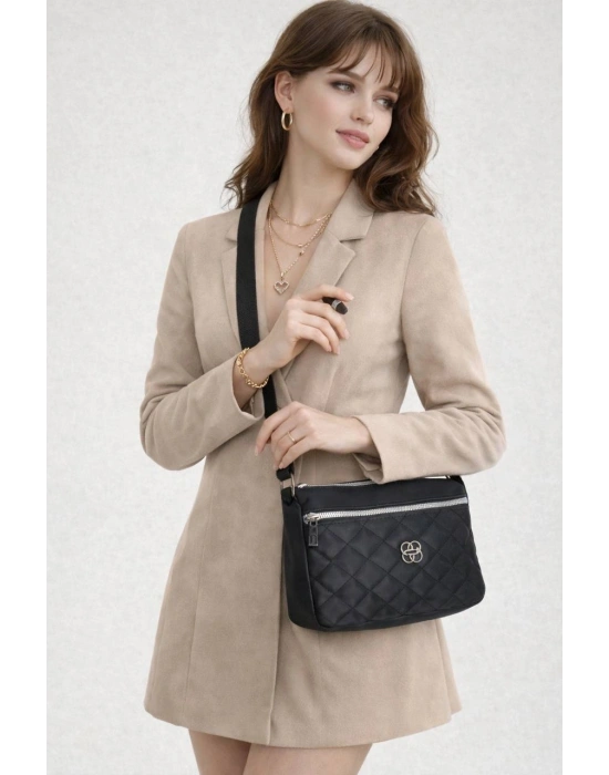 Siyah Renk 3 Bölme Kapitone Çanta CB90113