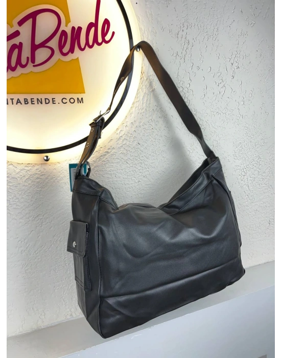 Siyah Renk Büyük Boy HB Çanta CB01414