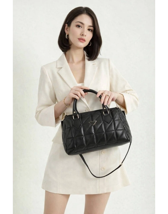 Siyah Renk Kapitone Kol Çanta CB78194