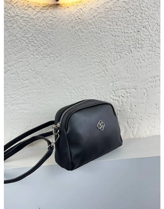 Siyah Renk Lakos Çapraz Çanta CB4252